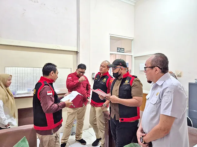 Kejari Geledah Kantor Dinkes Kabupaten Malang