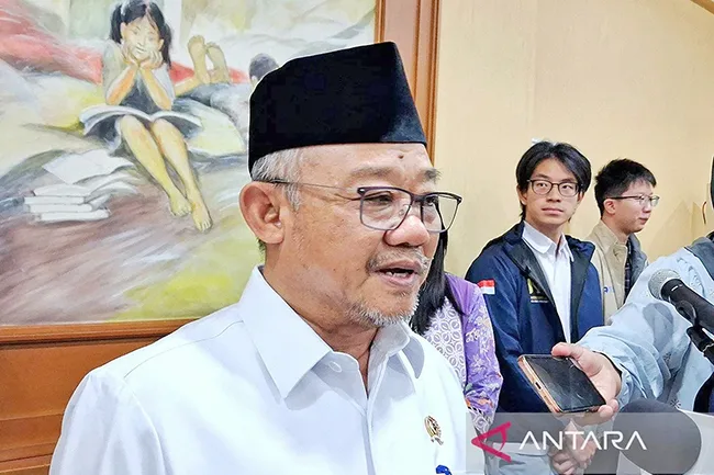 Terbit Aturan Pembatasan Gawai di Sekolah, Penerapan Disesuaikan Tata Terbit Satuan Pendidikan
