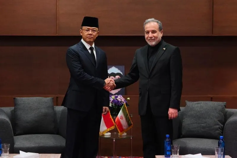 Menlu RI Sugiono dan Menlu Iran Bertukar Pandangan Bahas Situasi Regional