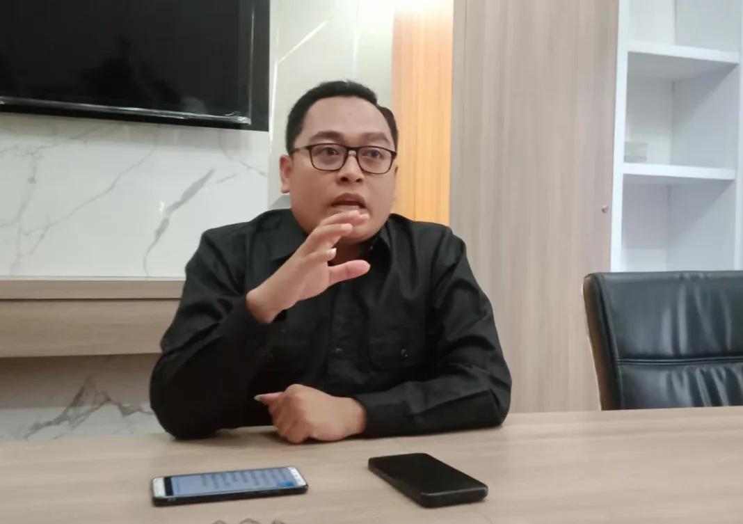 Seragam Gratis Belum Turun, DPRD Minta Tepat Waktu dan Tepat Sasaran
