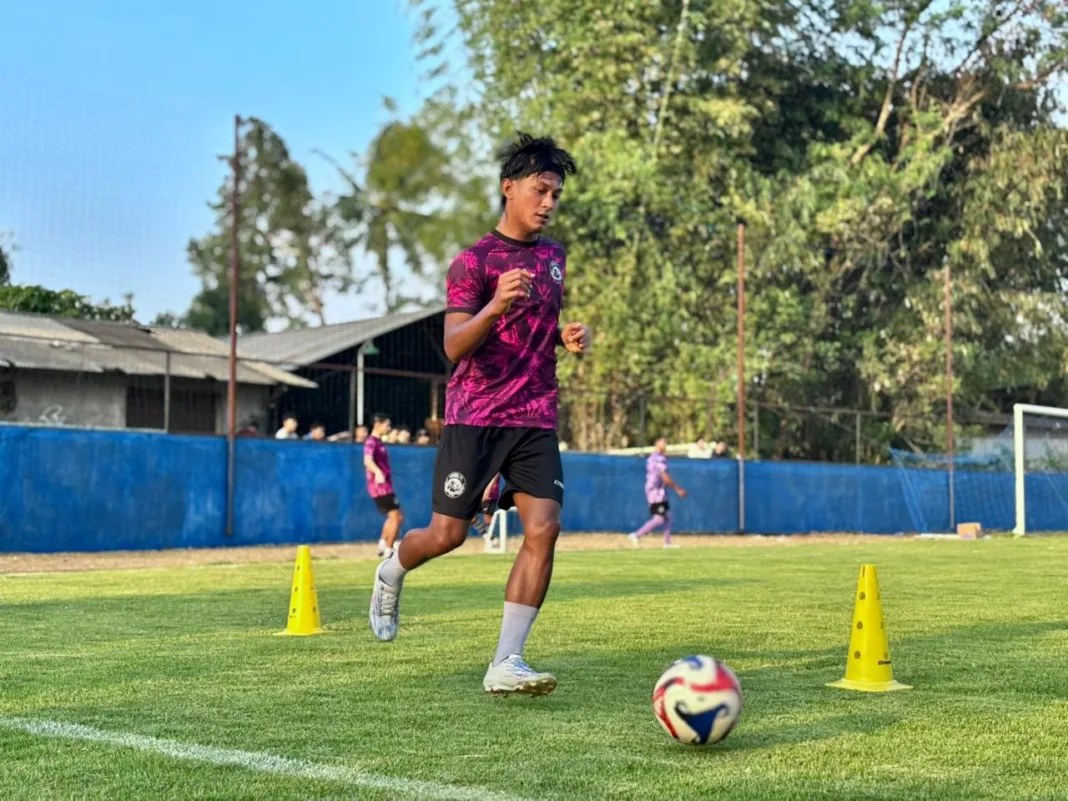 Arema FC Fokus Genjot Fisik!
