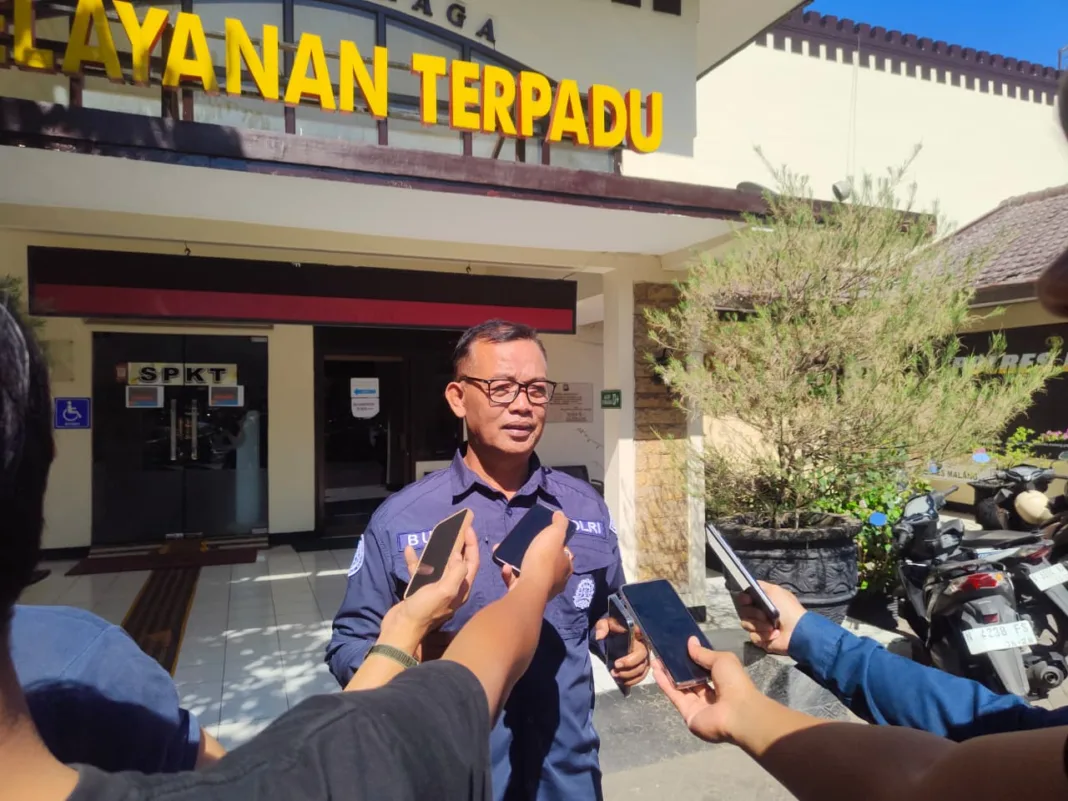 Polisi Selidiki Penemuan Jasad Pria Tanpa Identitas di Pinggir Jalan Turen