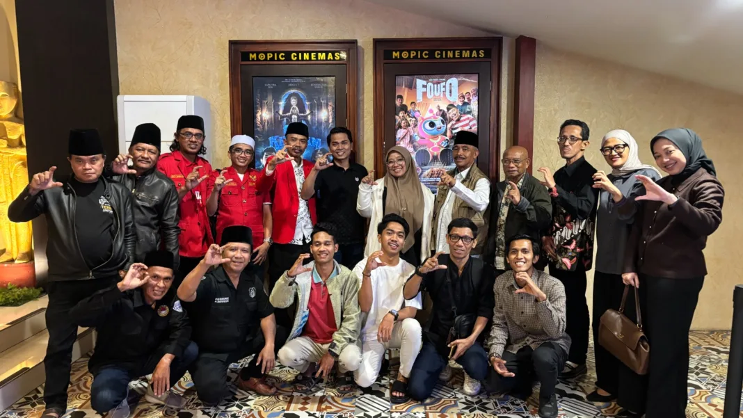 DPC PKB Kota Malang Nobar Film FOUFO Bersama Tokoh Madura, Perkuat Silaturahmi dan Kebersamaan