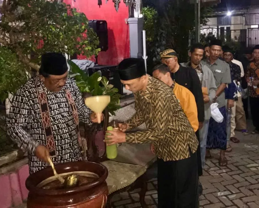 Padepokan EYANG PANJI Gelar Pungkasan Suro 1960, Berlangsung Khidmat