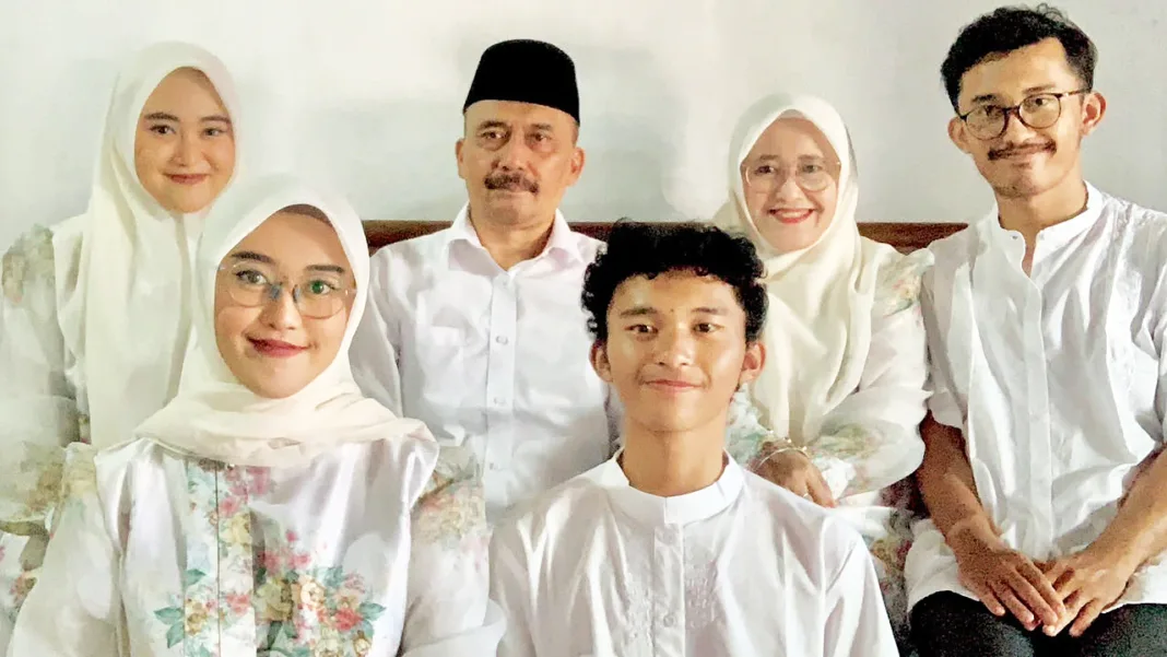 Mengenang Hj. Khusniyah, S.Ag., M.Pd.I: Berpulangnya “Teman Baik” dan Kekuatan di Balik Waskita Dharma