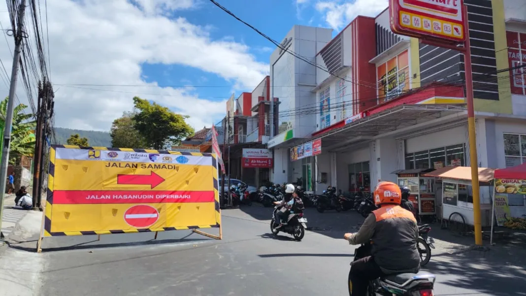 Masyarakat Diimbau Gunakan Jalur Alternatif!, Jalan Hasanudin Ditutup Total Demi Wajah Baru Simpang PaTIH