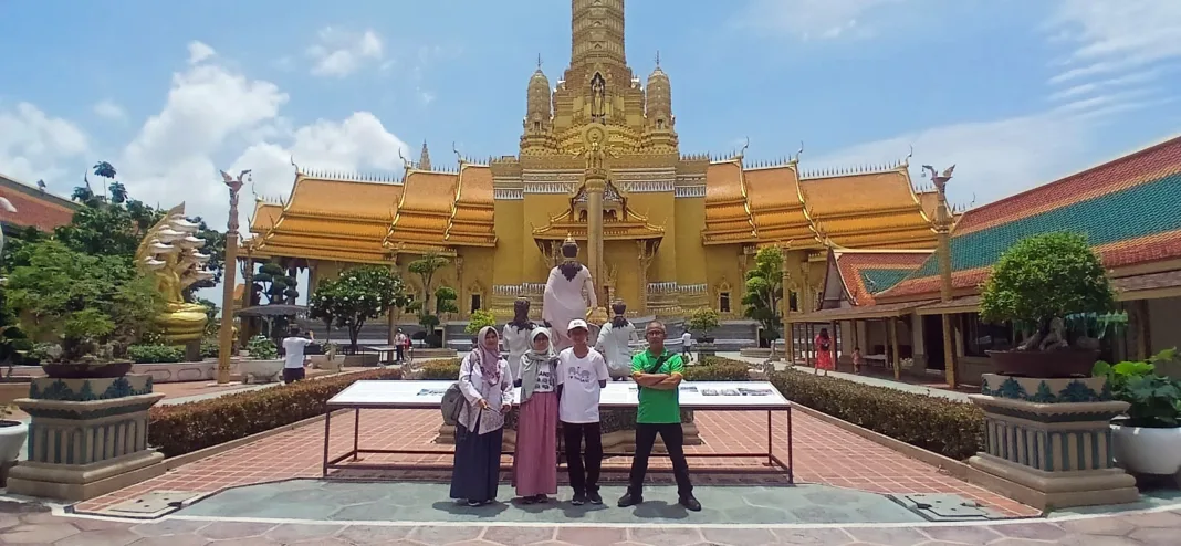Cerita Liburan ke Tiongkok dan Thailand (2-Habis); Wisata Mal hingga The Ancient City dan Wat Arum