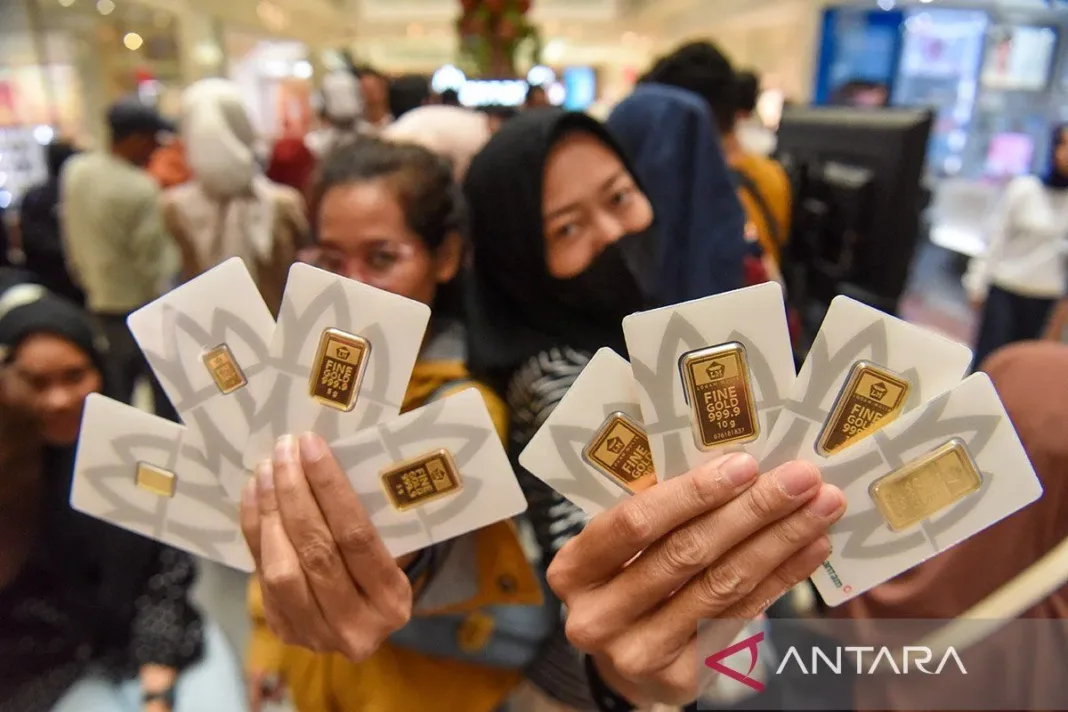 Harga Emas Antam Stagnan, Tetap  Rp2,67 Juta/Gram