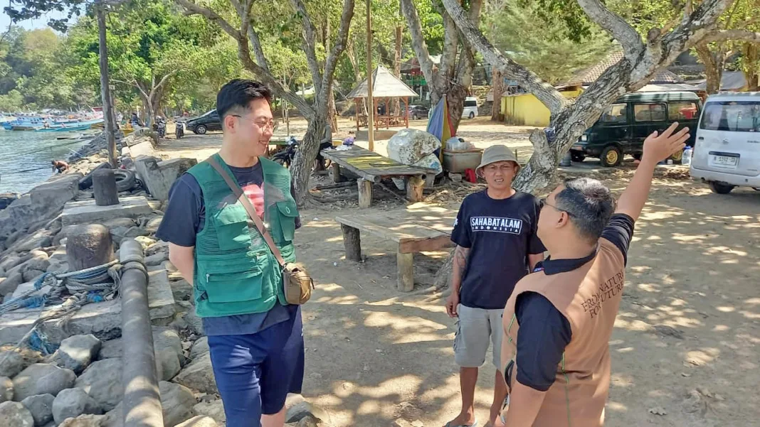 Konservasi di Pesisir Malang Selatan Curi Perhatian Pegiat Lingkungan Korea