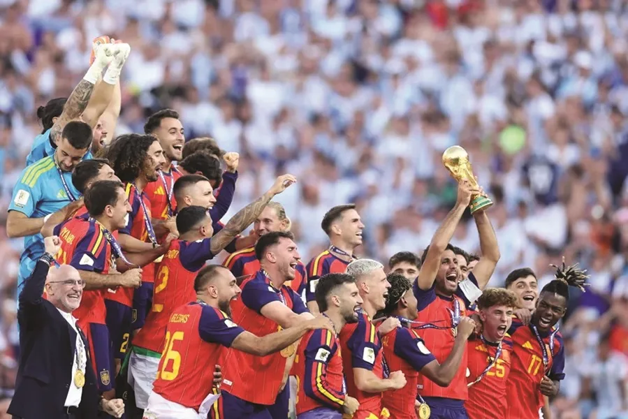 Spanyol Catat Rekor Tak Terkalahkan Terpanjang; Raih Bintang Kedua